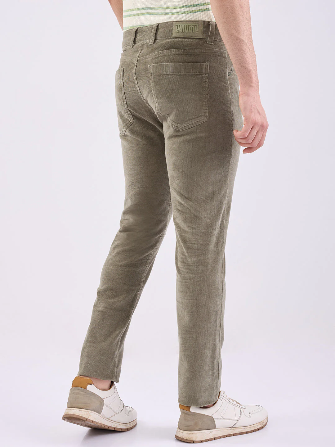 Men Trouser Green Mid Rise - Image 4