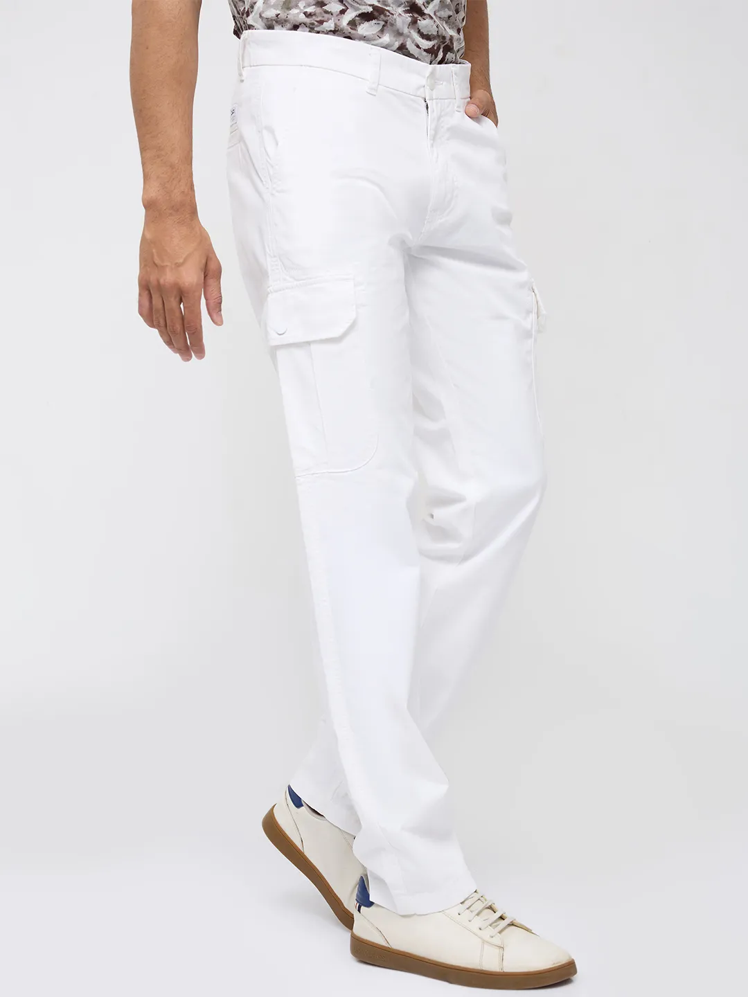 Men Trouser Cargo Fit White Mid Rise - Image 3