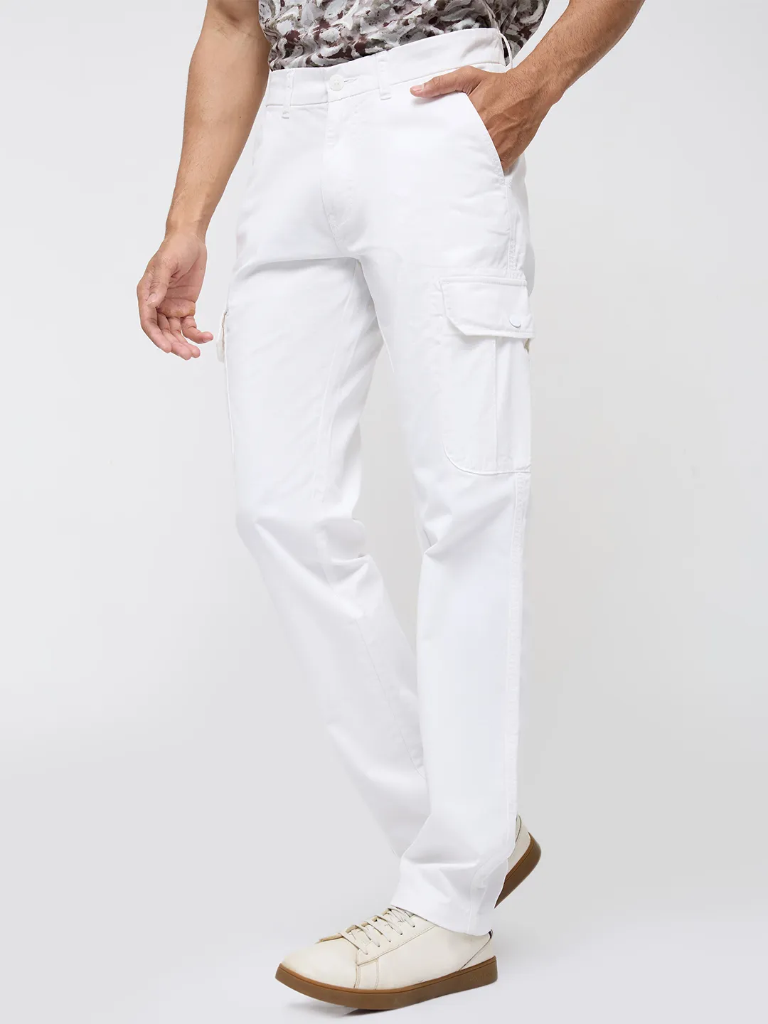 Men Trouser Cargo Fit White Mid Rise - Image 4