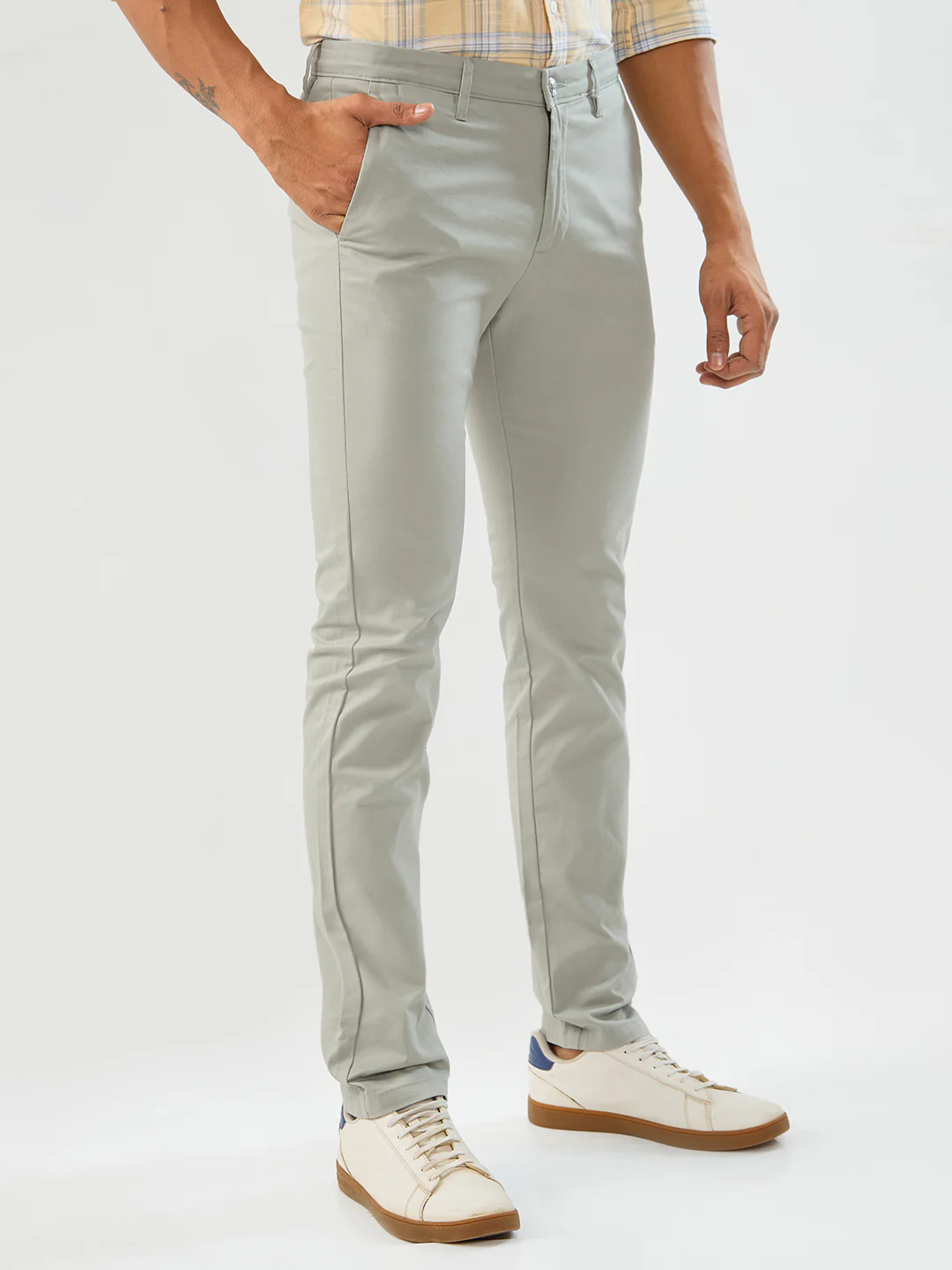 Men Trouser Slim Fit Green Mid Rise - Image 3