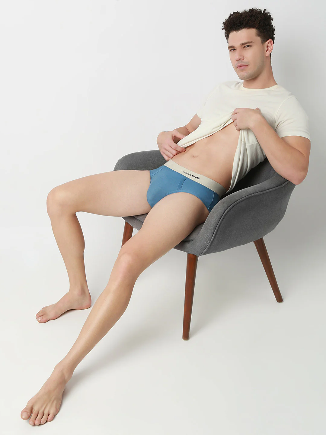 Underjeans Mid-Rise Solid Ultrasoft Brief - Image 6