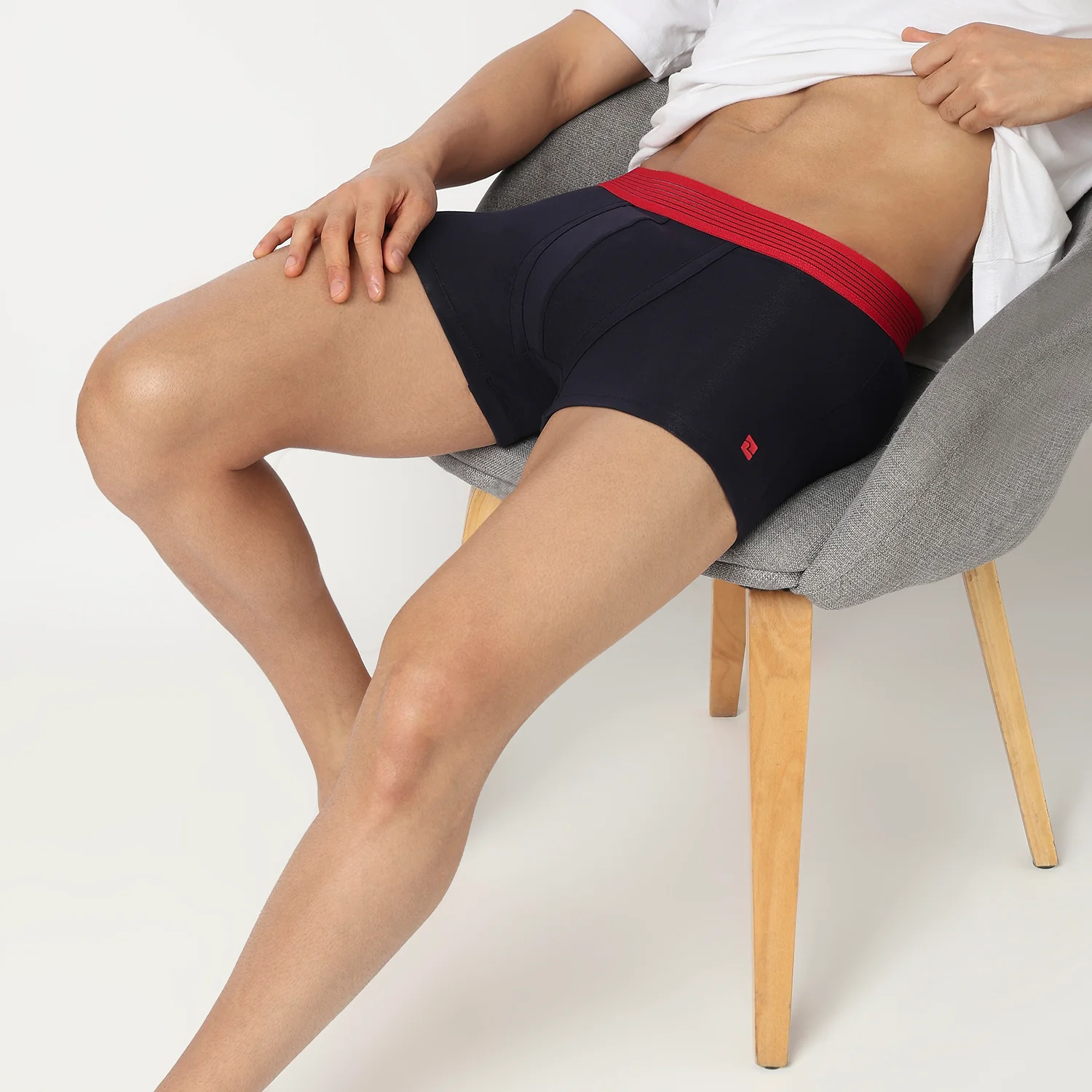 Underjeans Pack Of 2 Cotton Blend Solid Mid-Rise Trunks - Image 2