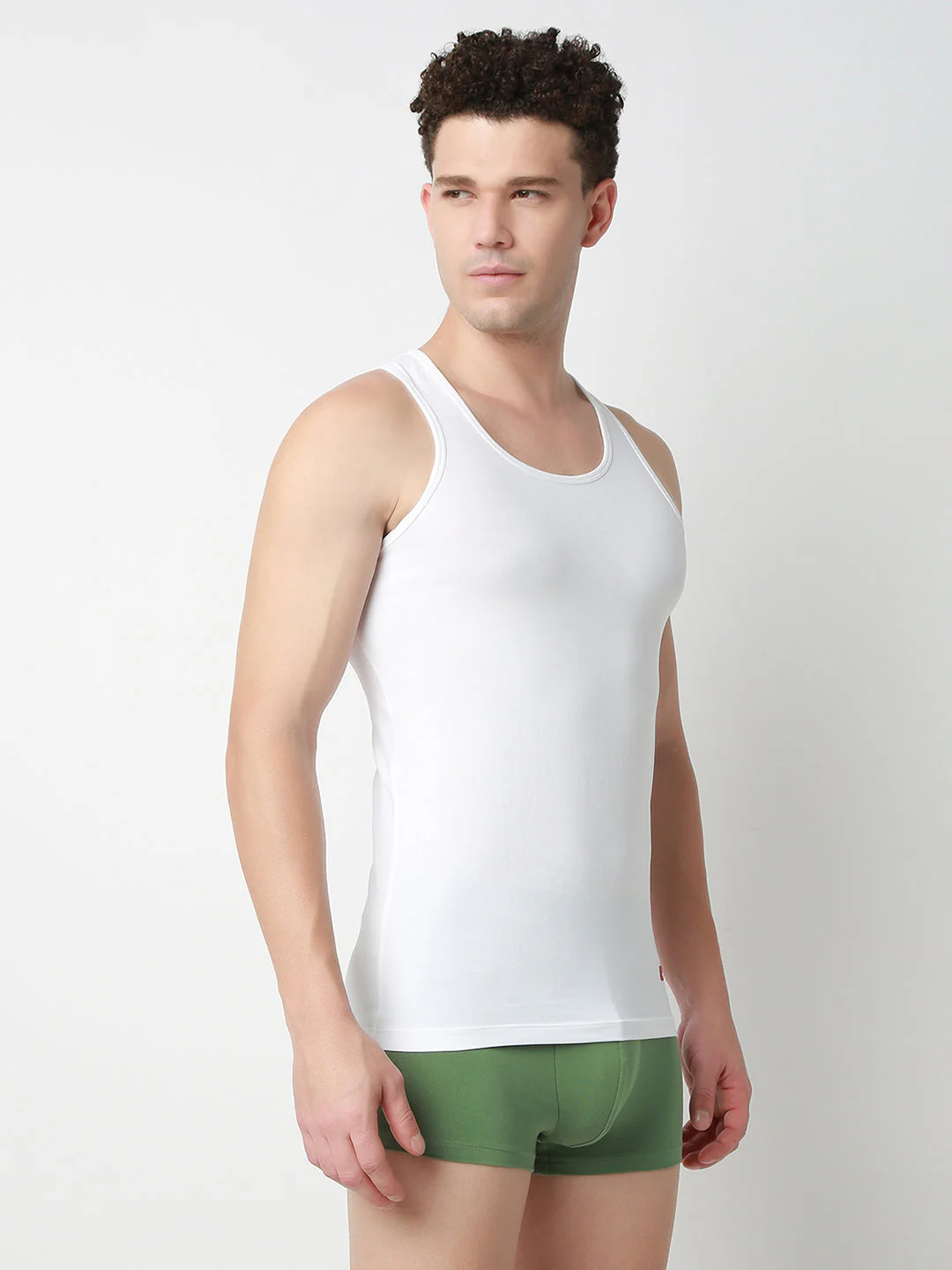 Underjeans Pack of 2 White Round Neck Solid Vests - Image 4