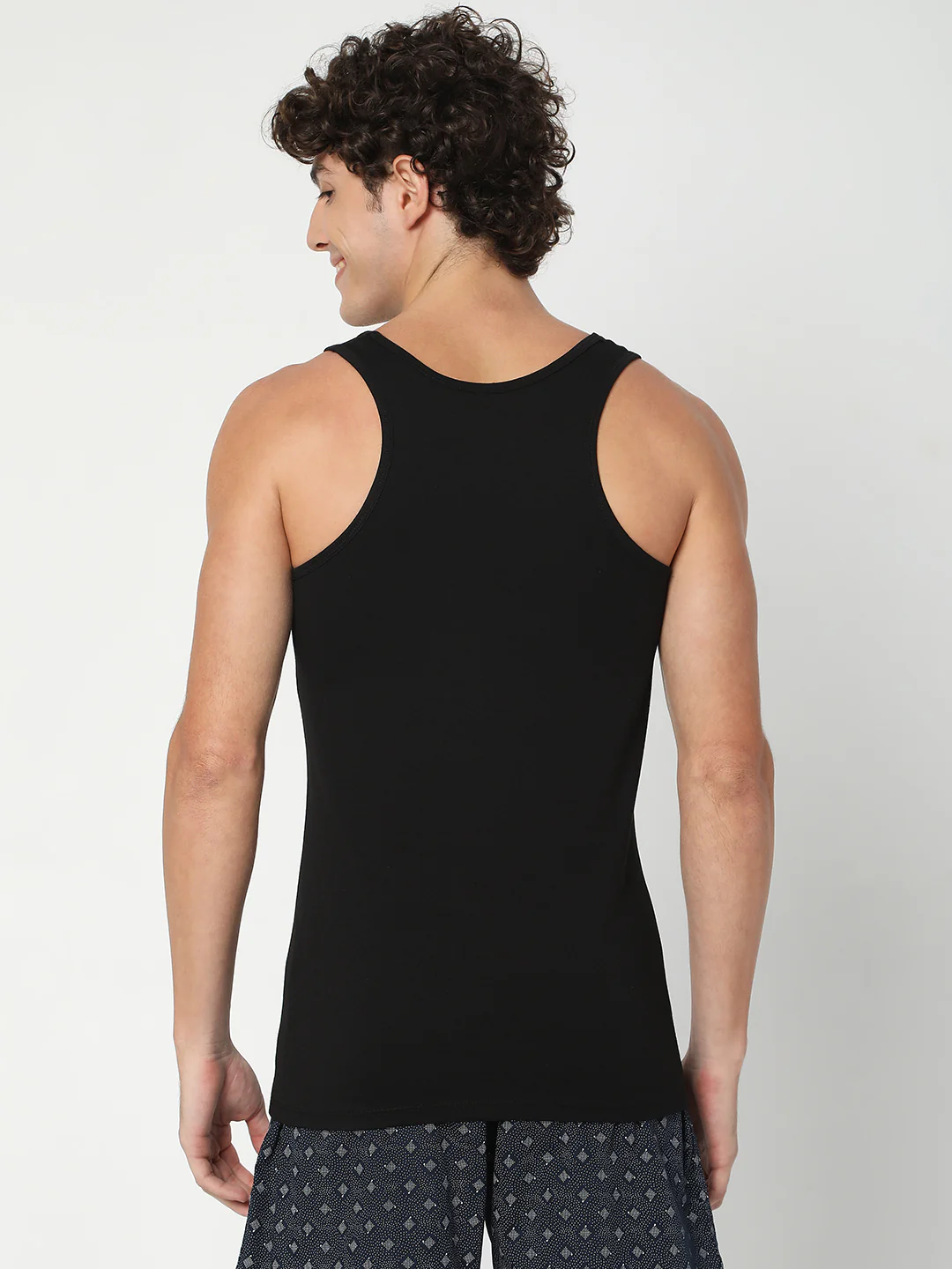 Underjeans Black Cotton Blend Regular Fit Vest - Image 4