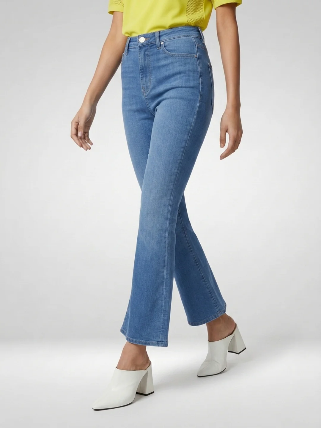 Women Elissa Jeans Boot Cut Fit Light Blue High Rise - Image 3