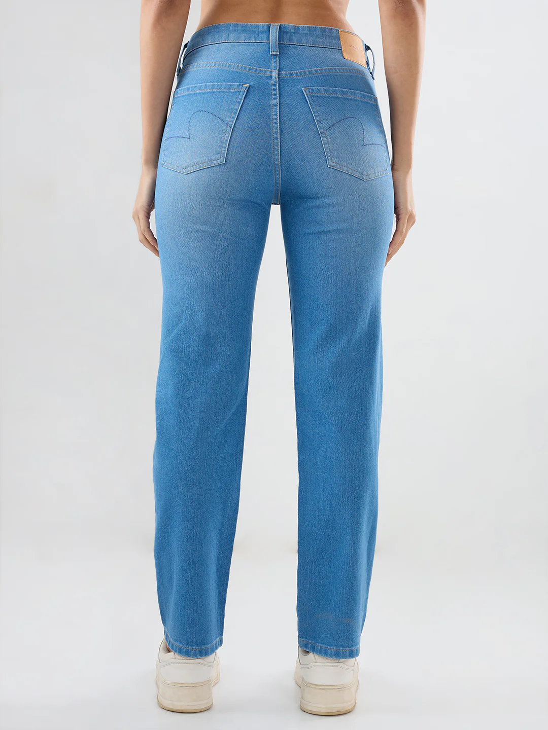 Women Emma Jeans Slim Fit Light Blue Mid Rise - Image 5