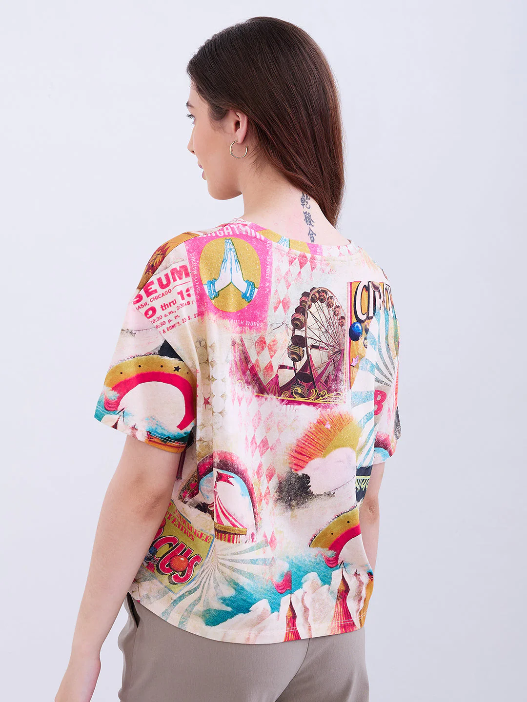 Women T-Shirt Red Oversize Fit - Image 4