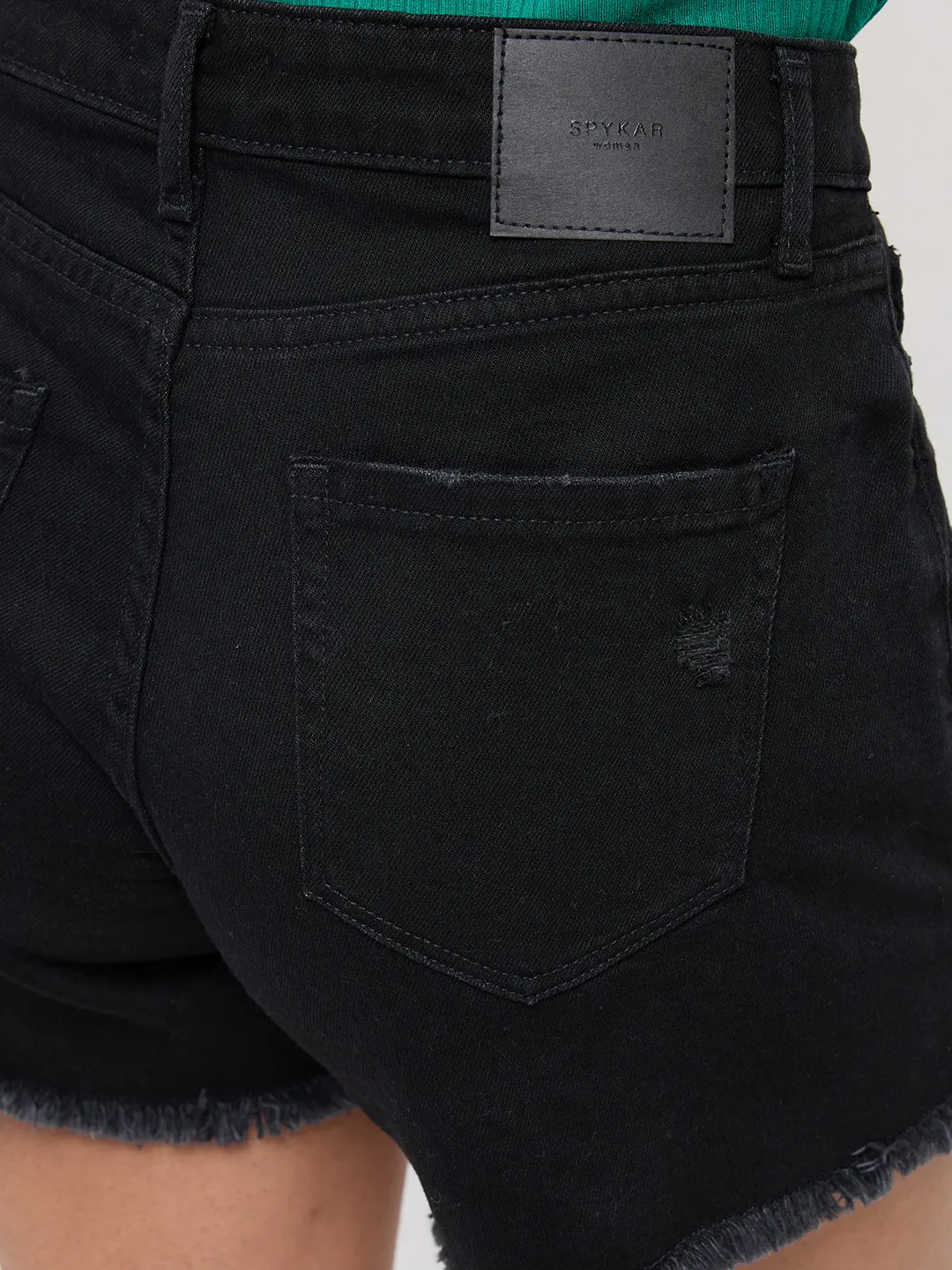 Women Shorts Relaxed Fit Black High Rise - Image 8