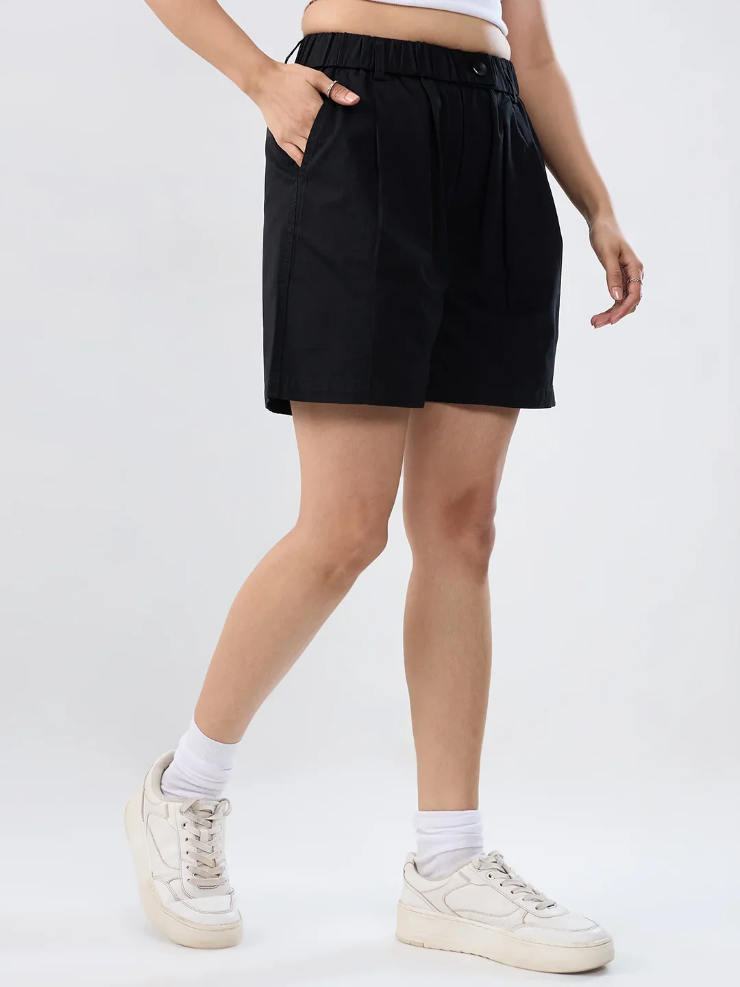 Women Shorts Black Relaxed Fit Mid Rise - Image 4