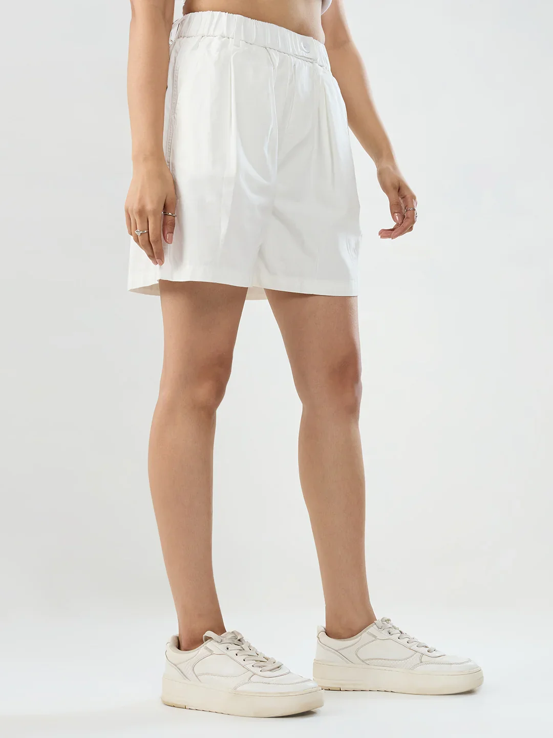 Women Shorts Off White Relaxed Fit Mid Rise - Image 5