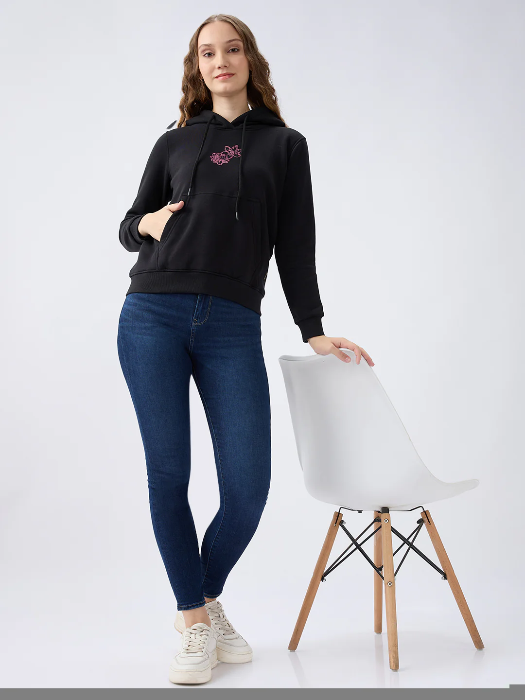 Women Sweatshirt Black Regular Fit - Image 7