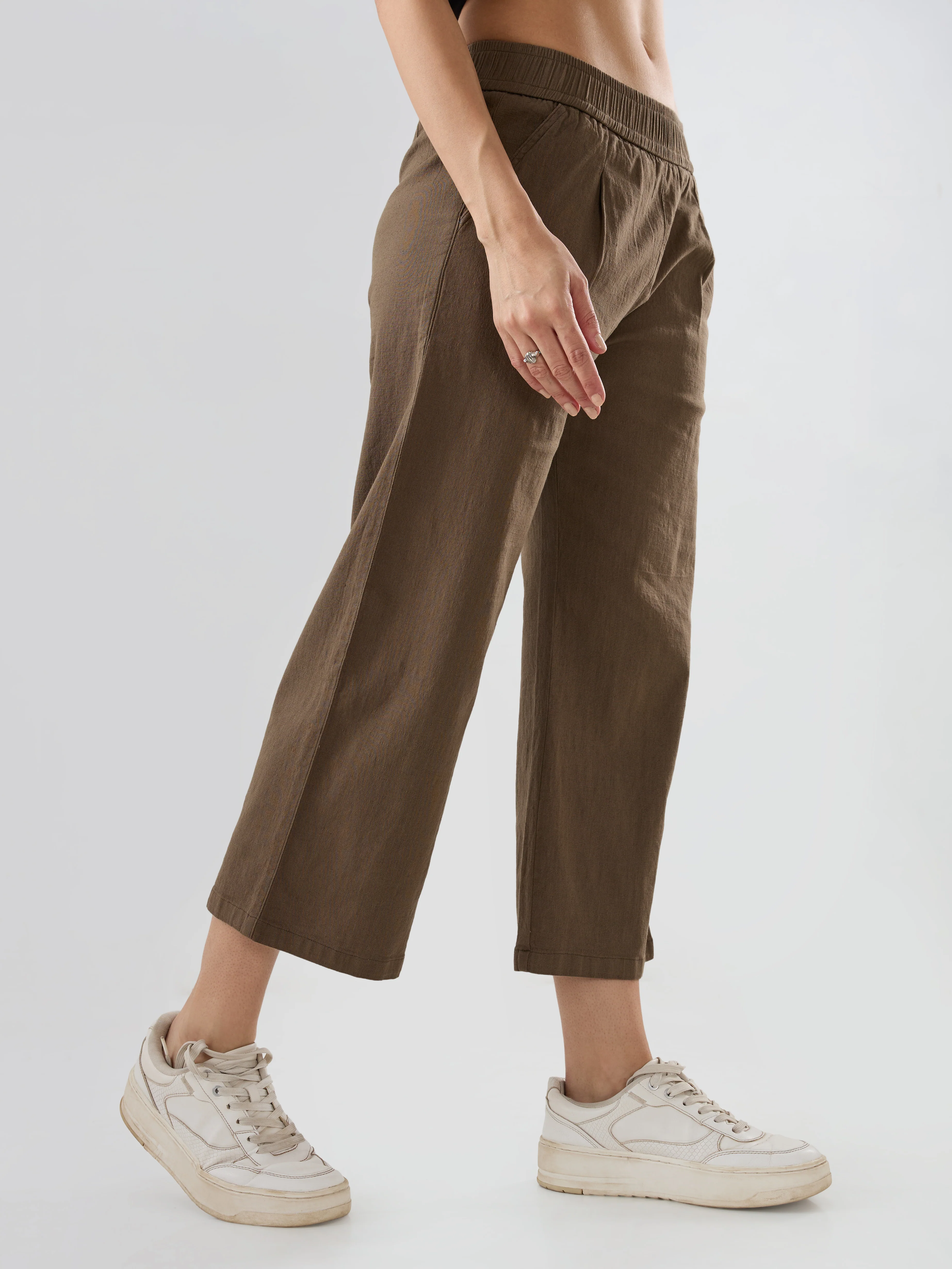 Women Trouser Straight Fit Olive Mid Rise - Image 3