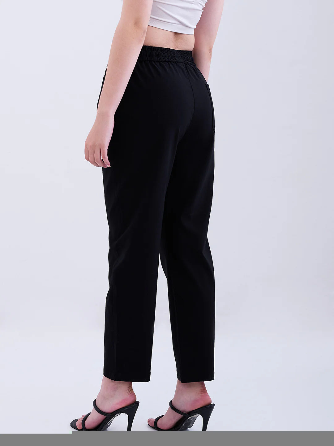 Women Trouser Slim Fit Black Mid Rise - Image 4